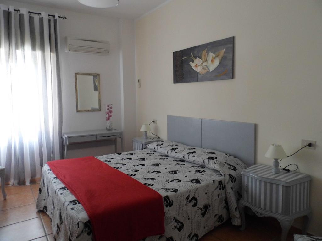 Lina Hotel Stintino Δωμάτιο φωτογραφία
